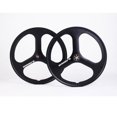 China Mountain Bikes 700C Road Bike Wheels Wholesale Aluminum Alloy Bicycle Magnesium Die Casting Bicycle Mountain and Road Bike Adult Wheels for sale