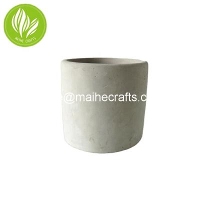 China Handmade Columnar Concrete Candle Holders Cement Pots For Wax Filling for sale