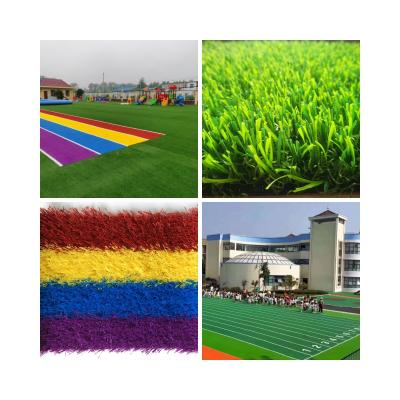 China 25mm 30mm buntes Sintetic Gras Übungsgrün-Rasen-Hinterhof Artificaial Rumput zu verkaufen