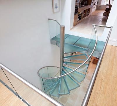 China Hot Sale Modern Zovee Customized Luxury Glass Staircase / Glass Spiral Staircase Netting for sale