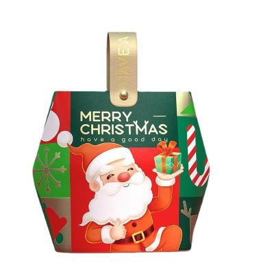 China 2022 Hot Selling New Arrival Small Paper Box Merry Christmas Candy Gift Packaging Paper Box Recyclable With Handle for sale