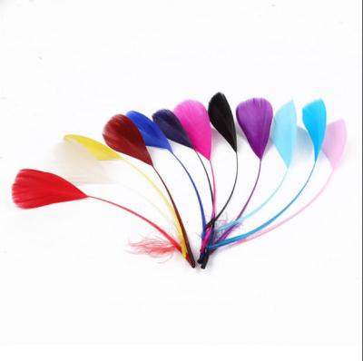 China High quality decorations bleached and dyed colorful handmade goose stripped feathers for carnival costume for sale