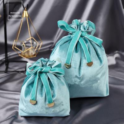 China Turquoise Drawstring Travel Bag Velvet New Product Cosmetic Storage Bag Durable Nordic Luxury Lazy Cosmetic Bag Portable Pouch for sale