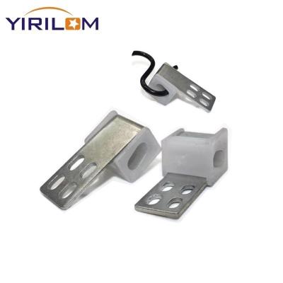 China Top Quality Sofa Hardware Accessories 5 Holes Metal Zig Zag Spring Clips for sale