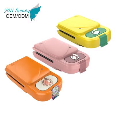 China Outdoor Interchangeable Dish 3 in 1 Sandwich Maker Gift Box Wrap OEM Power Waffle Interchangeable Breakfast Sandwich Making Machine for sale