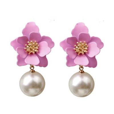 China Nickel Free Fashion Flower Petal Earrings, Boho Trendy Acrylic Resin Flower Earrings With Dangle Pearl for sale