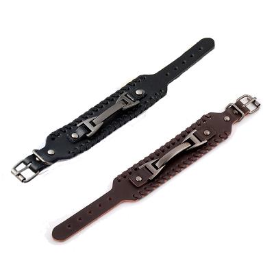 China Cowhide Punk Punk Bracelet For Men Fashion Bracelet Hip Hop Leather Brace for sale