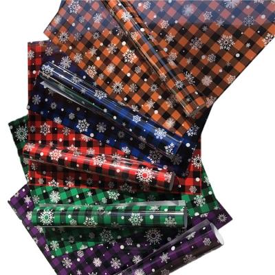 China Flexible Stretchable Christmas Heat Transfer Vinyl Buffalo Plaid HTV Christmas Heat Press Vinyl Iron On Fabric Textile for sale