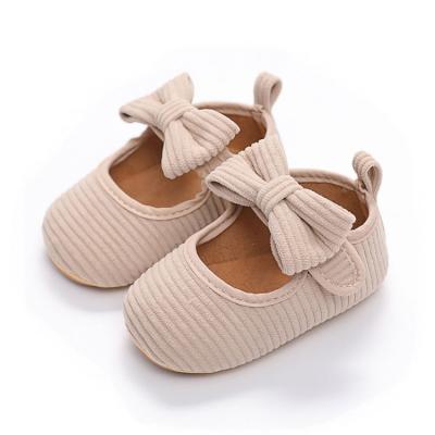 China Insulative Cute Toddler Babies Soft Bottom Shoes Bow Knot Pre-Walker For Kids for sale