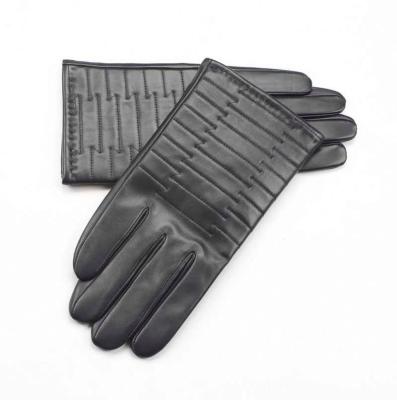 China High quality and latest design cheap genuine leather gloves winter fashion knitted cuff for sale