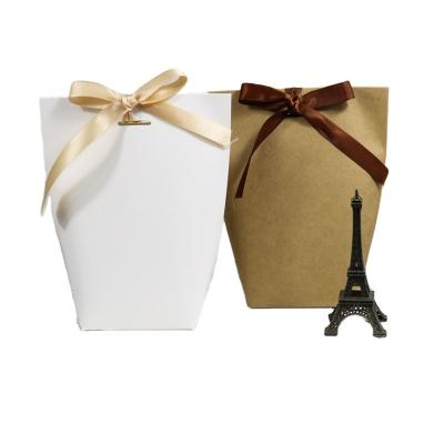 China Good Recycled Materials Selling Premium Gift High Quality Recycled Materials Packaging Paper Bag for sale