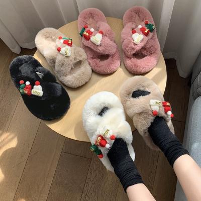 China 2022 fashion trend new style faux fox fur platform pink fur slippers anti slip cute winter women high quality wholesale for sale