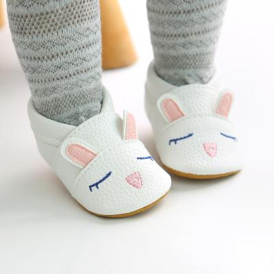 China Manufacturer Hot Cute Animal Pattern Printed Baby Toddler Prewalker Trainers Newborn Shoes for sale