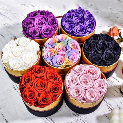 China 2021Amazon Valentine's Day Hot Selling Luxury Handmade Flower Real Preserved Gift Box Roses For Girlfriend Valentines Day Gift for sale