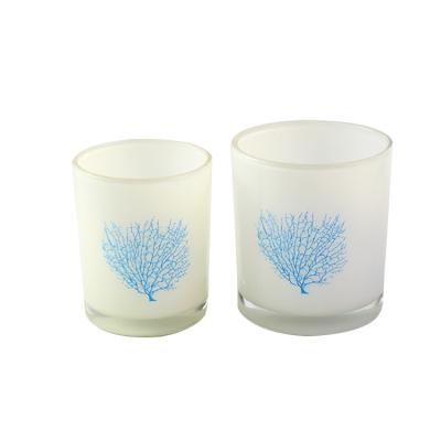 China Wholesale Household Chemical Romantic Ornaments Manufacturers Glass Candle Canisters for sale