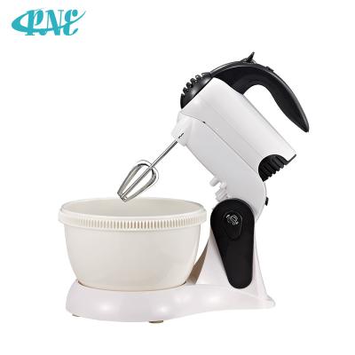 China Beater Ejector Knob Plastic Mixer 140 Watt 60Hz Electric Handheld Mixer With Bowl for sale