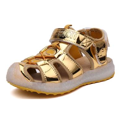 China 2016 New Summer Kids Sandals Shoes Children Rubber Led Lighting Shoes Wholesale for sale