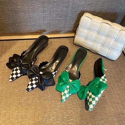 China Fashion Trend 2022 Spring Plaid Fabric Led Main Bow Big Toe Mouth Slippers Shallow Heel Stiletto Bag for sale