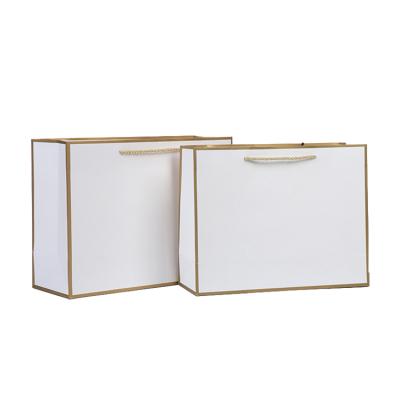 China Recyclable Comfort Taking Chinese Custom Packing Bag And Box Restaurant Use Handle Bag Eco Takeout Cake Box White Kraft Paper Bag for sale