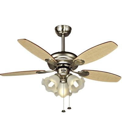 China Classic Bedroom Solid Wood Ceiling Fan Decorative 42 Inch High Quality Chandelier Light for sale