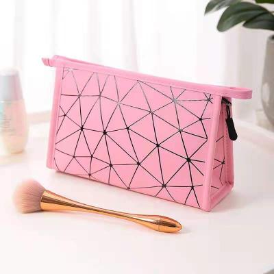 China Waterproof Diamond Cosmetic Bag Fashion PU Leather Cosmetic Bag Women's Mobile Wallet for sale