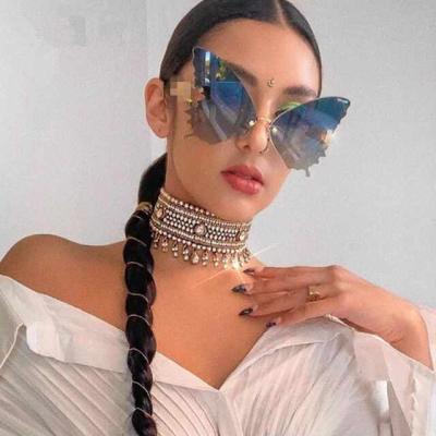 China Fashion sunglasses butterfly-shaped female was slim, European and American hippie street shooting large frame gradient sunglasses for sale