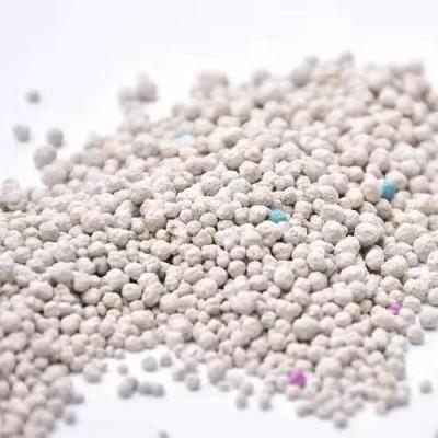 China Non-Toxic Spherical Bentonite Bentonite Viable Care Sand Clumping Deodorization Cat Litter for sale