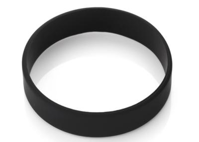 China Blank Plain No Logo Adult 202mm Friendship Custom Silicone Rubber Wristbands for sale