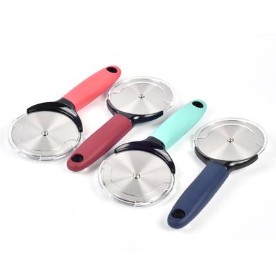 China Stainless Steel Round Pizza Cutter Shovel Tool Workable Hob Cut Pizza Cutter Dedicated Home Use And Commercial Use Single Wheel Wheel Cutter for sale