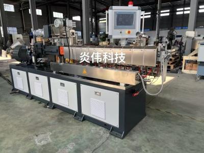 China 250mm Diameter Plastic Pipe Extruder Full Automatic With 55KW Motor Powder for sale