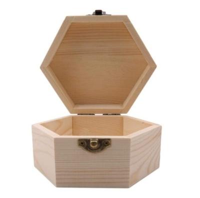 China art & Unfinished Wooden Collectable Pack Boxes with Hinged Locking Lids and Clasp (5.9 x 3.9 x 1.97 in) for sale