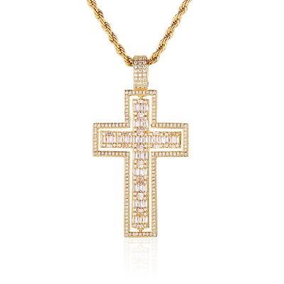 China Hiphop Emerald Cut Diamond Iced Out Rotating Diamond Cross Pendant Cross Pendant Necklace for sale