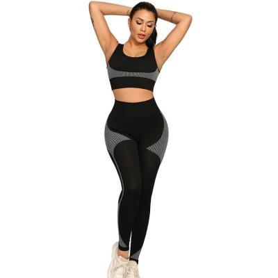 China Breathable Fitness Yoga Set New Pink Solid Crop Top + Long Panty Athleisure Women Fit Gym Sports Bra + Legging Two Piece Set Sportswear for sale