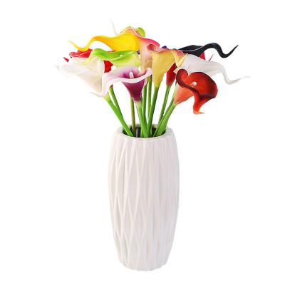 China Material Home Calla Lily Artificial Flowers Photography Art Decor PU Decoration Props for sale