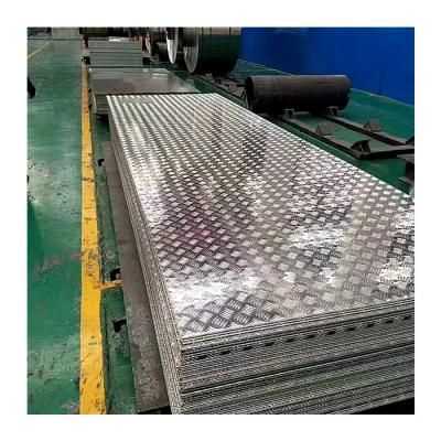 China Flooring 1060 5052 3003 5 Bar Liner Embossed Aluminum Checker Plate 6mm For Flooring for sale