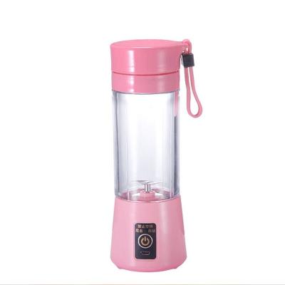 China Viable Beauty Portable Mini Rechargeable And Usb Electric Fresh Yogurt Mixer Personal Juicer Fruit Blender for sale