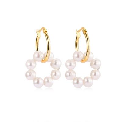 China Office / Career freshwater chime 925 sterling silver earrings gold plated huggie earring cultured pearl circle earrings jewelry for women for sale