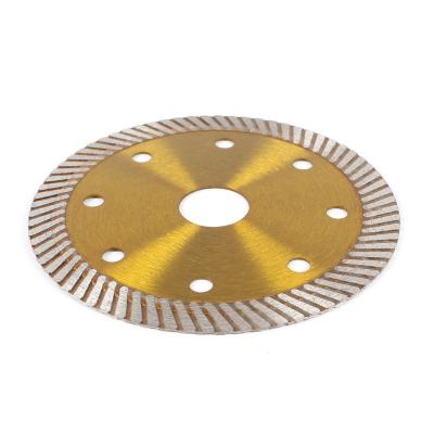 China Cutting Concrete Hot Saling YUTAI 105 Customed Hot Press Corrugated Granite Or Diamond Saw Blade Concrete for sale