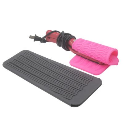 China Hotel Silicone Hair Straightener Wholesale Eco-friendly Heat Mat Straightener Pouch for sale