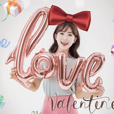 China Disposable Wedding Foil Balloon Engagement Party Love Balloons Eco-friendly For Valentine's Day Letter LOVE Foil Balloon For Decoration for sale