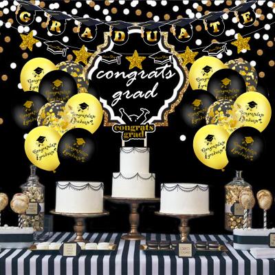 China Disposable Eco-Friendly Graduation Decorations Black And Gold Congrate Graduate Banner Set Graduation Party Favor Decoration Supplies 2021 Graduation Party for sale