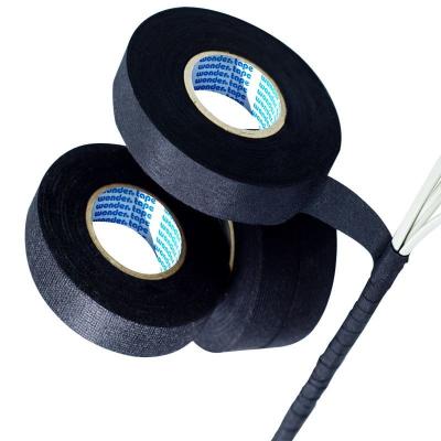 中国 Customizable 0.115mm*1260mm*18M PVC Insulation Electrical Tape for Pure Black Automotive Wiring Customizable 販売のため