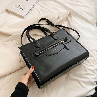 China Water Resistant Drop Shipping Made Genuine Leather Women Handbags Fully Customized Handcrafted Bags in Wholesale Price Luxury Ladies Tote Bags for sale