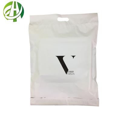 China Mailing And Packaging China Suppliers Custom Mailer Black Self Adhesive Printed Poly Bag With Handle for sale