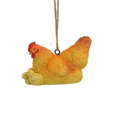 China Resin Family Resin Mom Chicken Ornament Christmas Pendant Hanging Ornament for sale