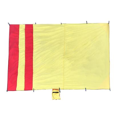 China Outdoor Activity Beach Blanket Sandproof Beach Mat, 305*180cm Large Portable Beach Picnic Blanket for sale