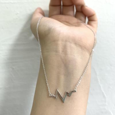 China TRENDY Personal Jewelry Heartbeat Necklace Electrocardiogram Pendants Heart Necklace For Nurse Doctor Graduate Student Women Gift for sale