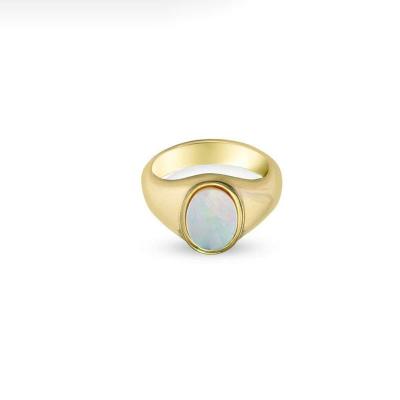 China Vintage seal ring with oval shaped white shell for women for sale