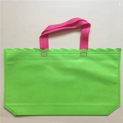 China Eco Friendly Non Woven Bag Waterproof Nonwoven Fabric Bag Custom Shopping Bag With Logo for sale