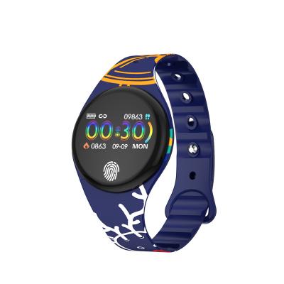 China APP control game smart watch 2022 with camera for girl and boy with app for sale